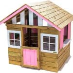 casa para niñas en madera